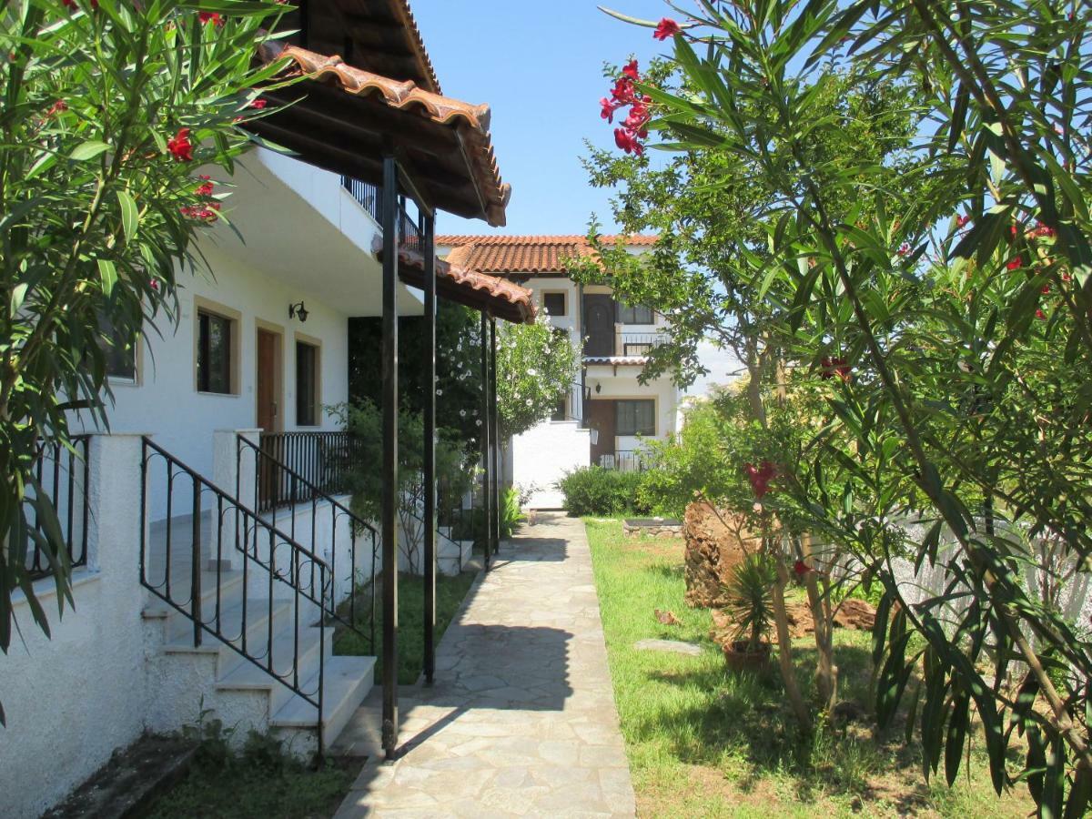 Apartments Elena & Marios Αγιόκαμπος Εξωτερικό φωτογραφία
