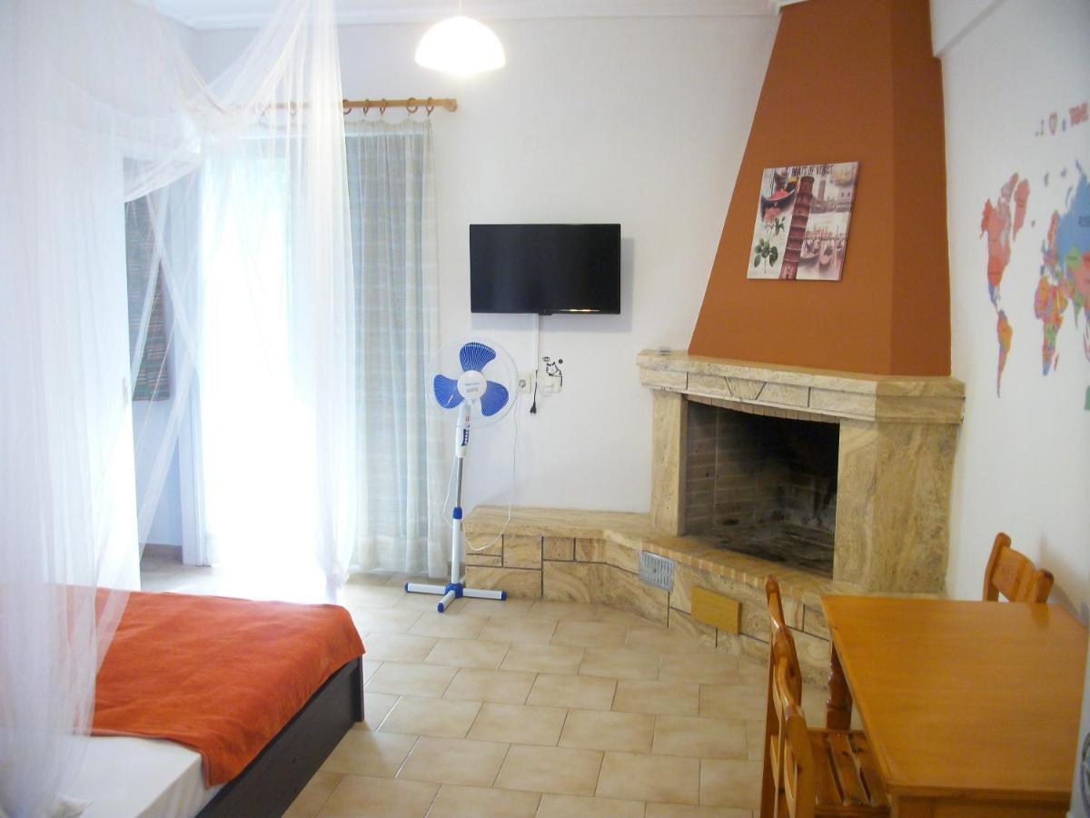 Apartments Elena & Marios Αγιόκαμπος Εξωτερικό φωτογραφία